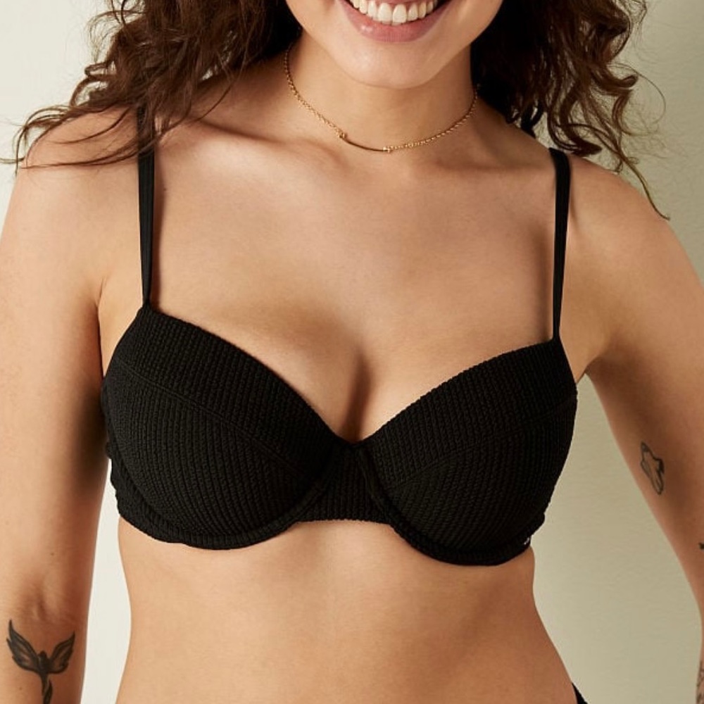 Victorias Secret Crinkle Push Up Bikini Top Size L(DD) - Picture 2 of 5